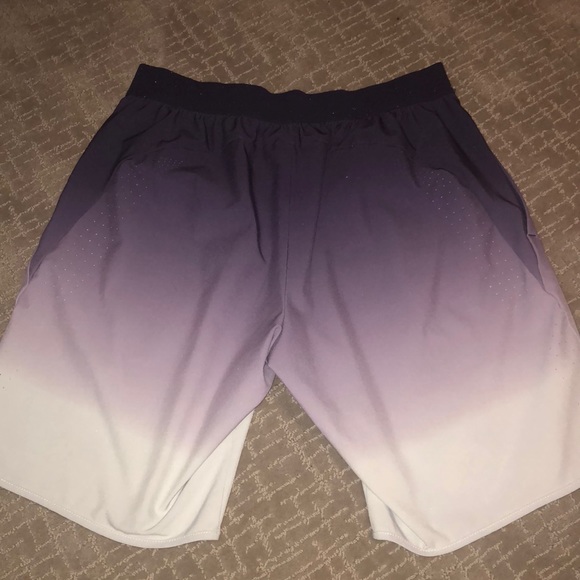 Nike ombré shorts size Small - Picture 5 of 7